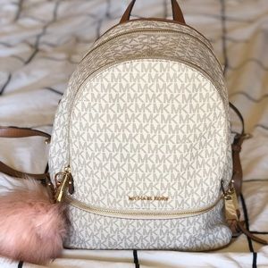 Michael Kors Signature Rhea Zip Medium Backpack